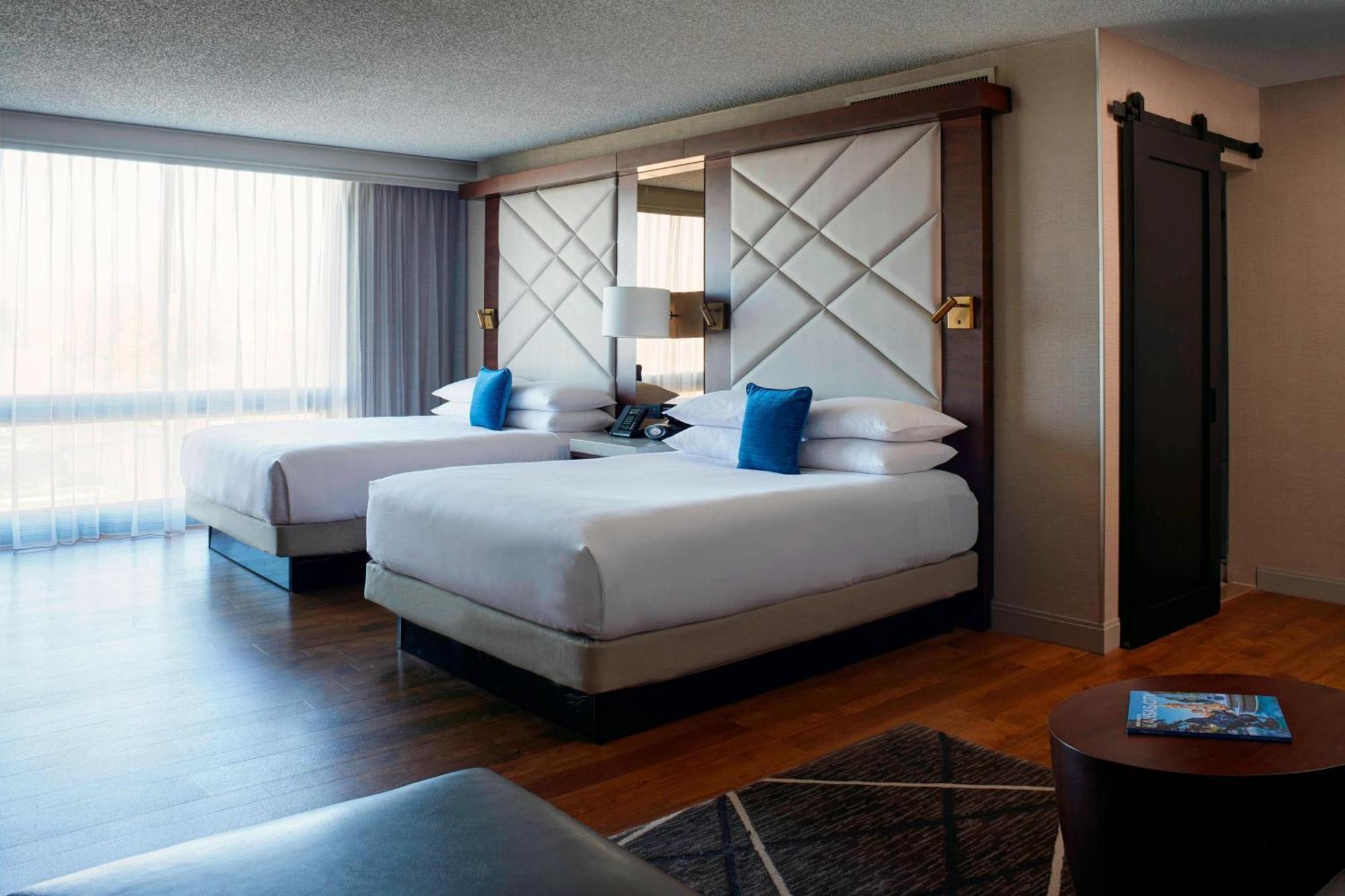 Kansas City Airport Marriott Exterior foto